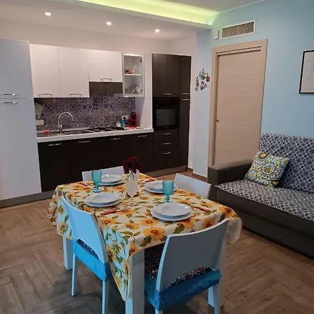 Casa Azzurra Джардини-Наксос