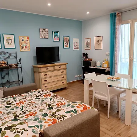 Casa Azzurra Lägenhet *